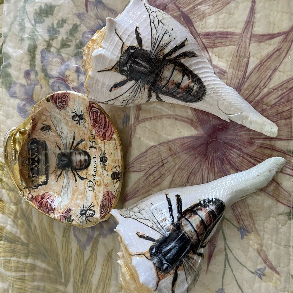 Bees theme shell trinkets
